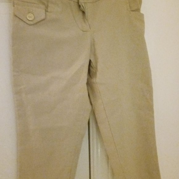 Capris - Picture 5 of 5